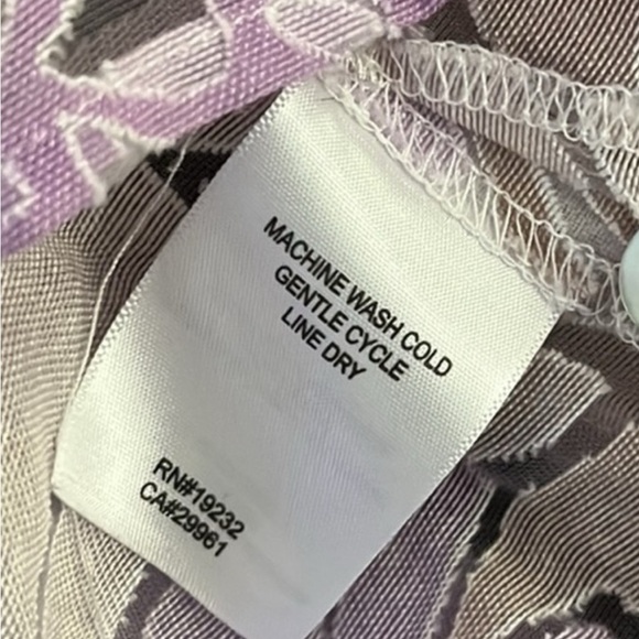 Purple tropical sheer print shirt short sleeve shell button front top 🌿 - Picture 5 of 5